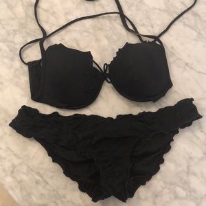 Black bikini with ruffles